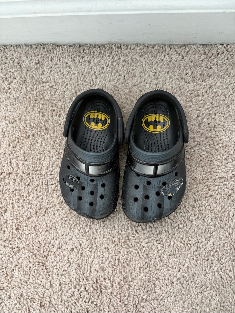 Toddler Black Batman Crocs